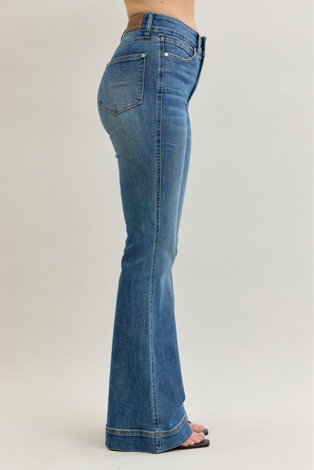 Judy Blue Petite Flare Tummy Control
