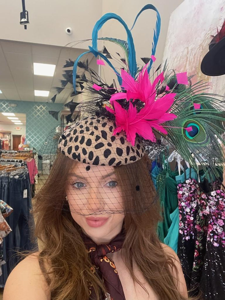 Peacock Fantasy Fasicnator