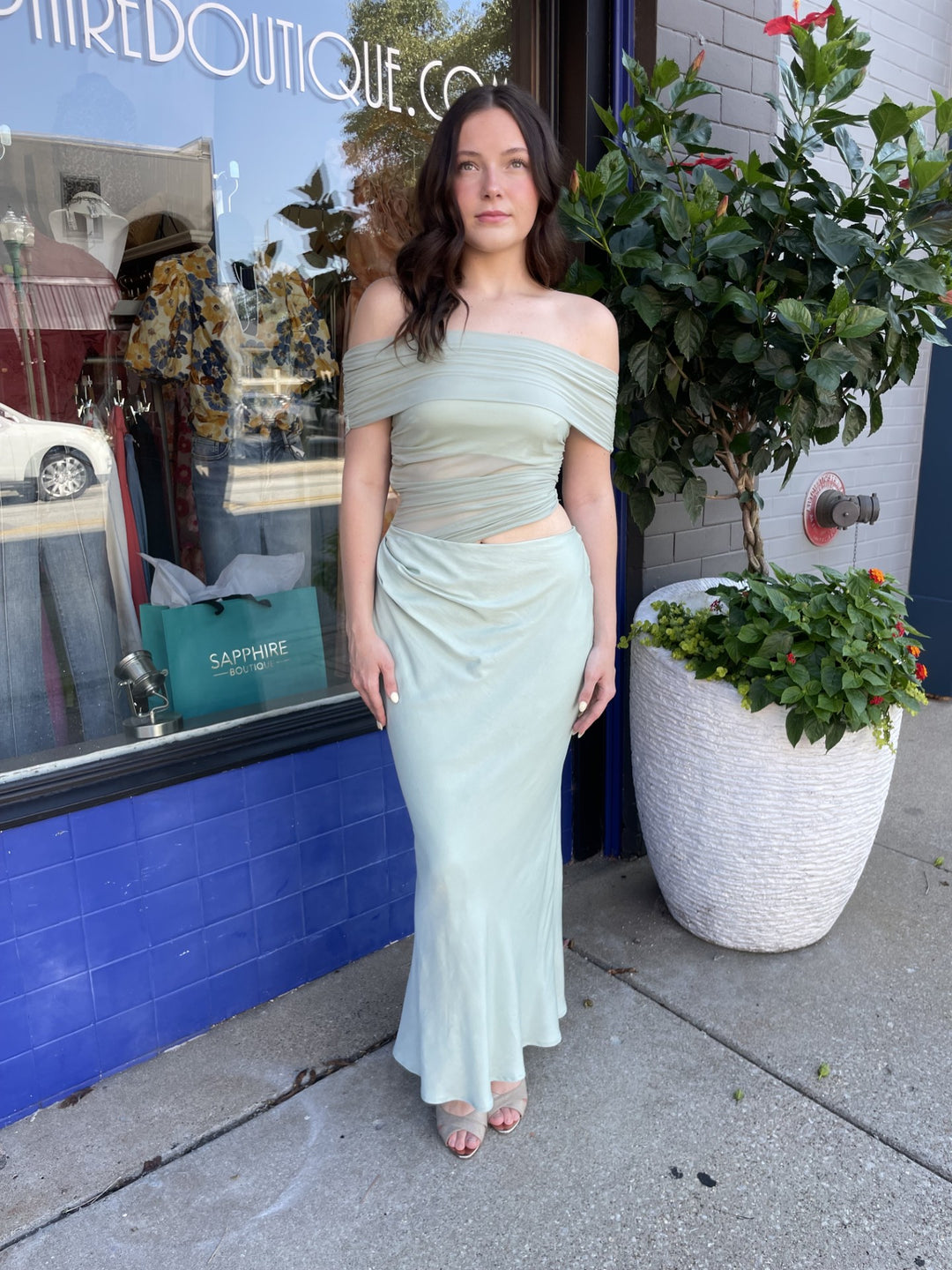 sapphire green dress AW.Bridal A-line V-Neck Ankle Length Short Sleeves Long Bridesmaid Dresses Dress Green Olive Size 8
